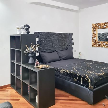 Colosseum Luxury Suite Рим Екстериор снимка