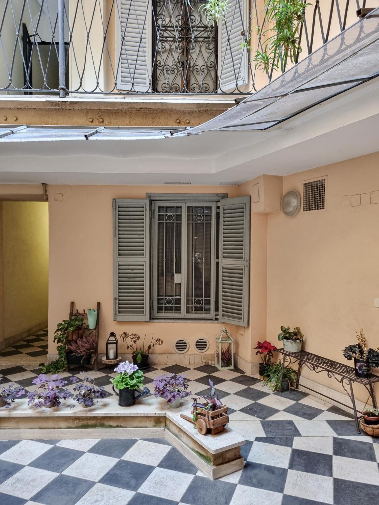 Colosseum Luxury Suite Рим Екстериор снимка